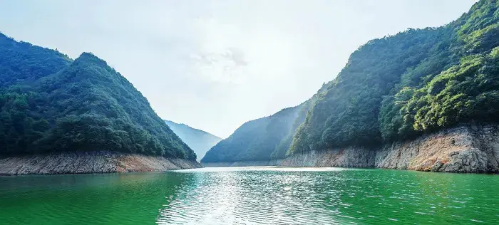 湄湖峰